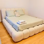 Lux Haven Designer Flat In The Heart Of
