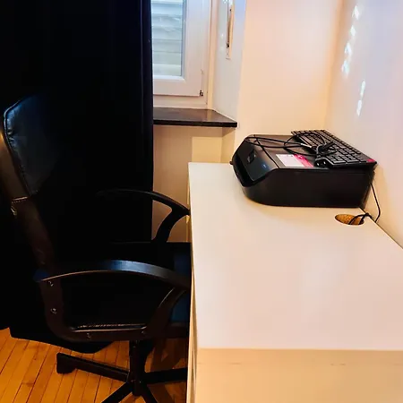 Lux Haven Designer Flat In The Heart Of *